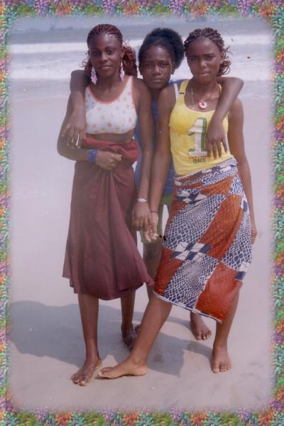 les trois filles de la n/p